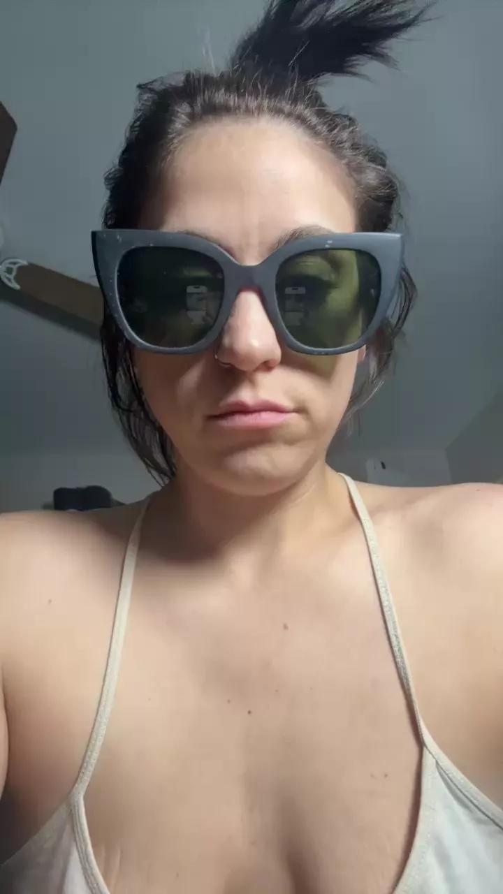 Vibewithhalsey on Cam4 