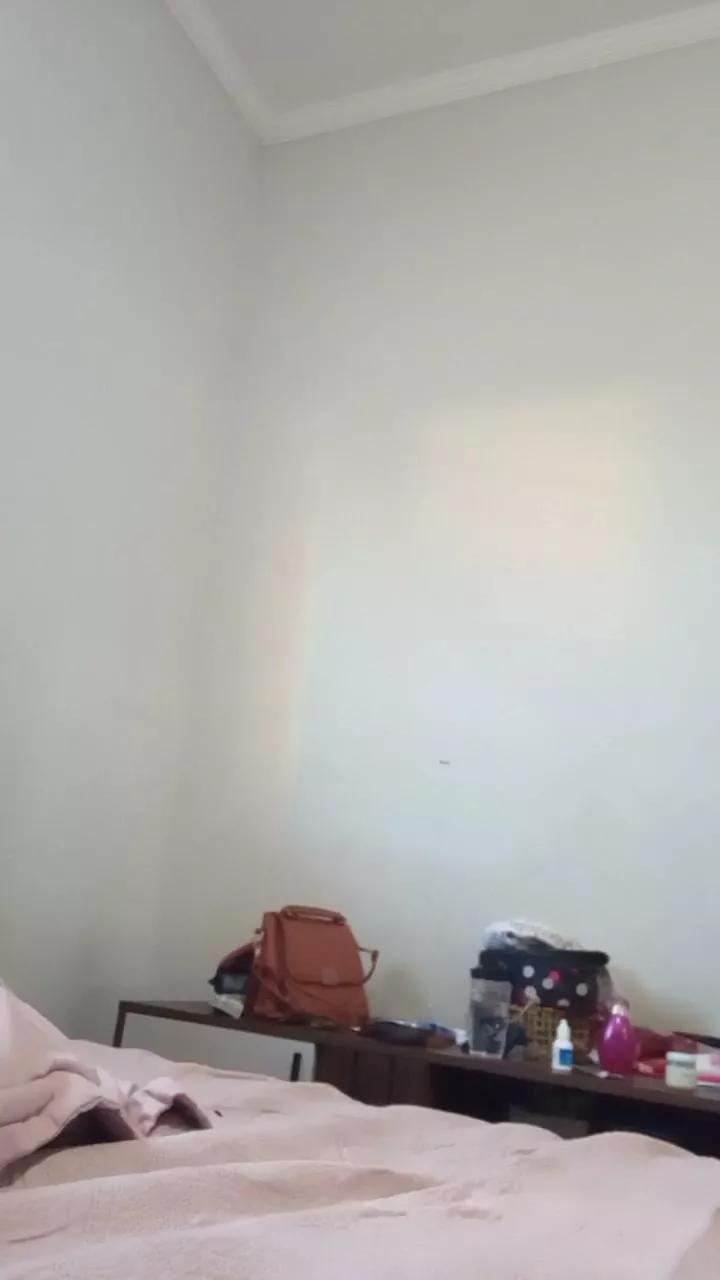 Vivialves on Cam4 