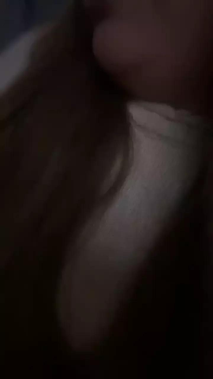 Vvleskv on Cam4 