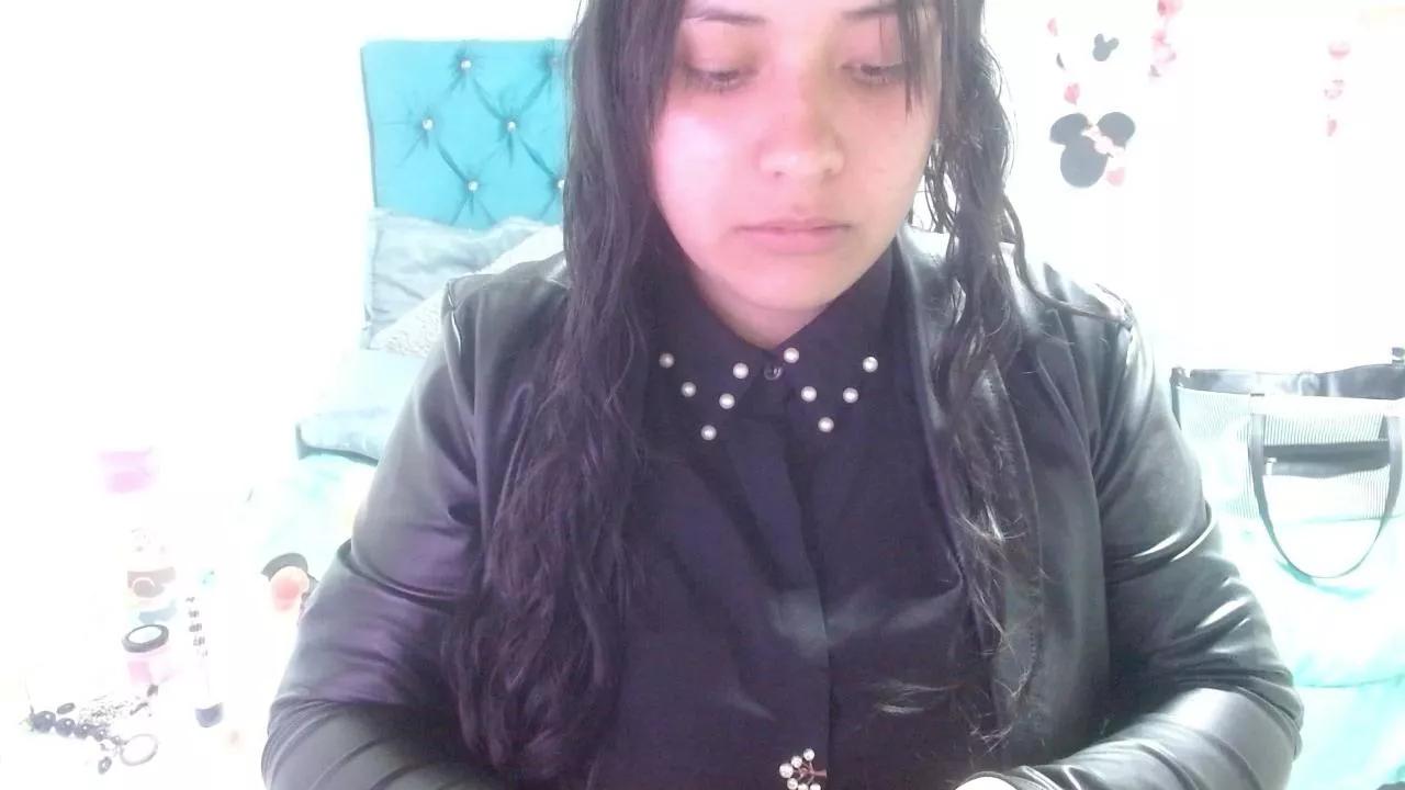 Offline wandafuckass on Cam4