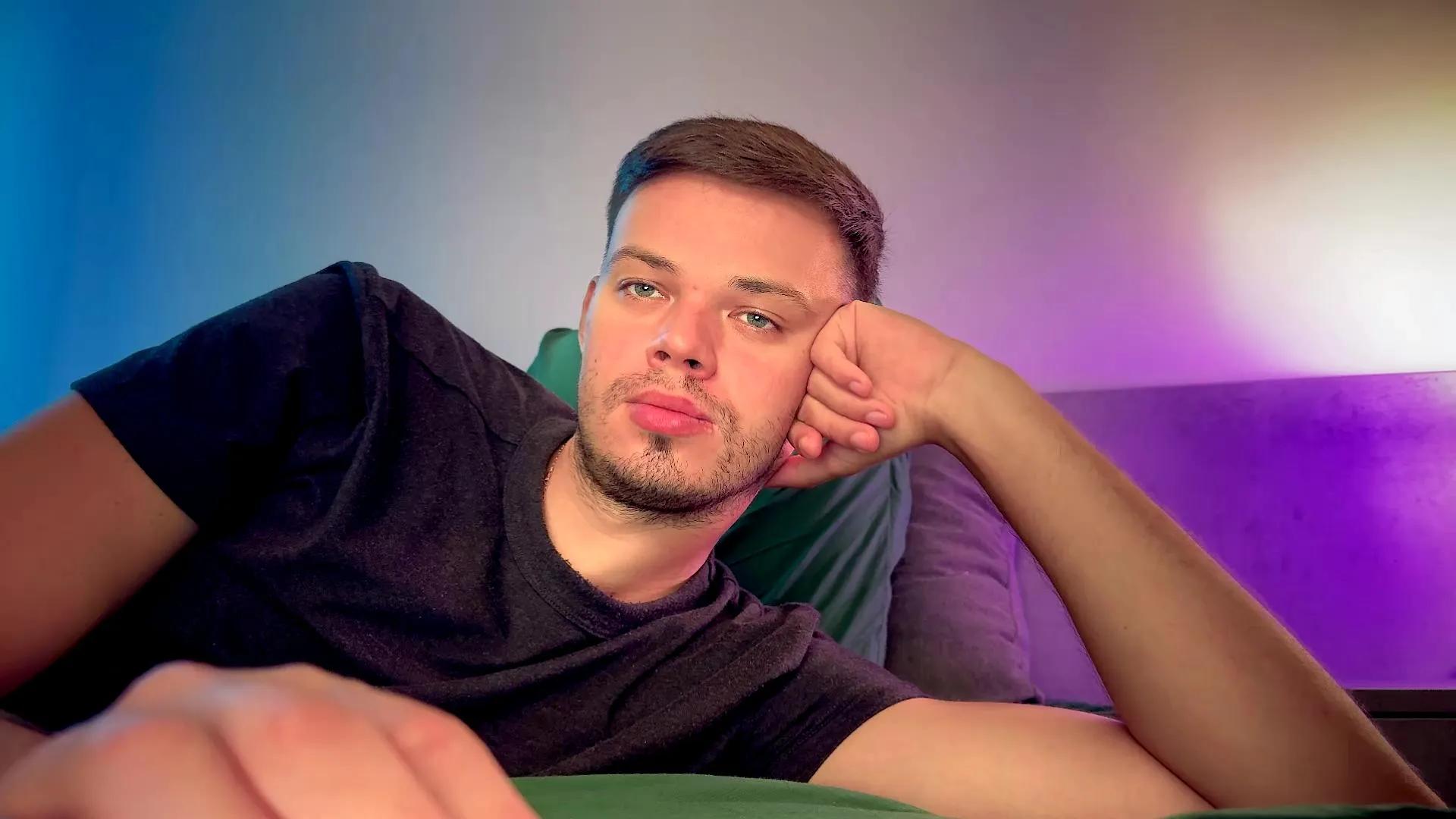 Waynenort on Cam4