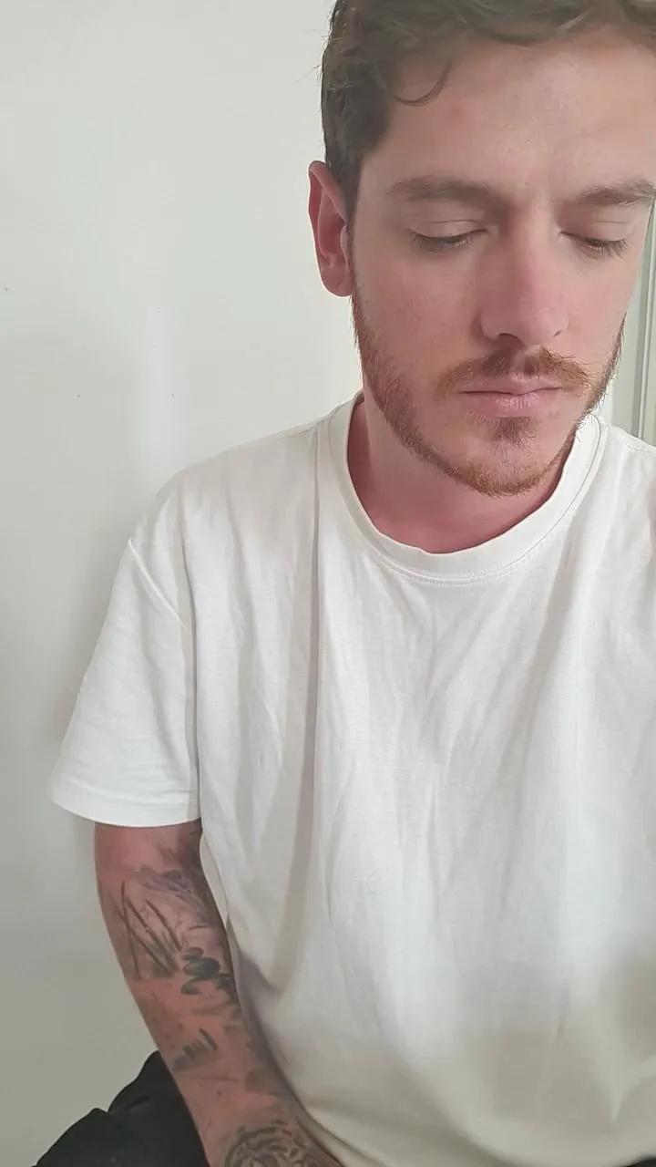 WetDream20 on Cam4
