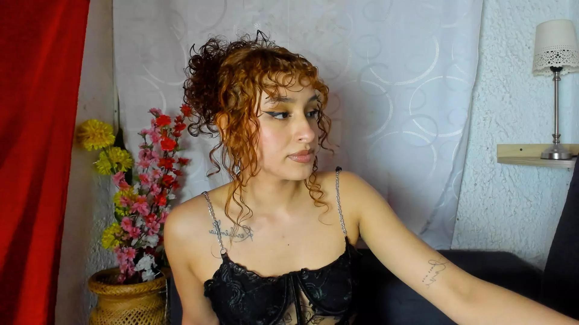 Wini_fer on Cam4 
