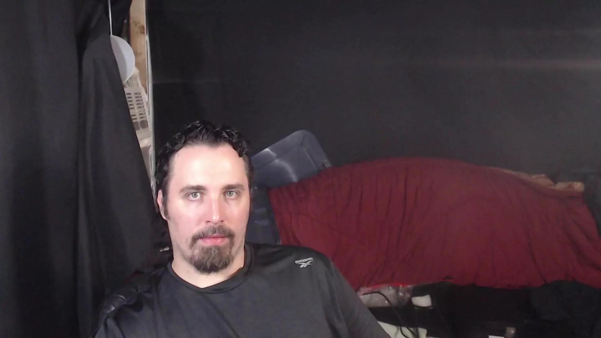 xmetalstudx on Cam4 
