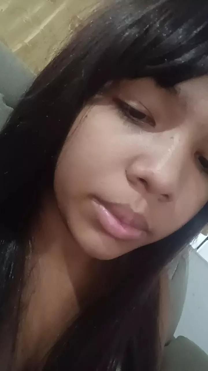Yukkipop on Cam4 