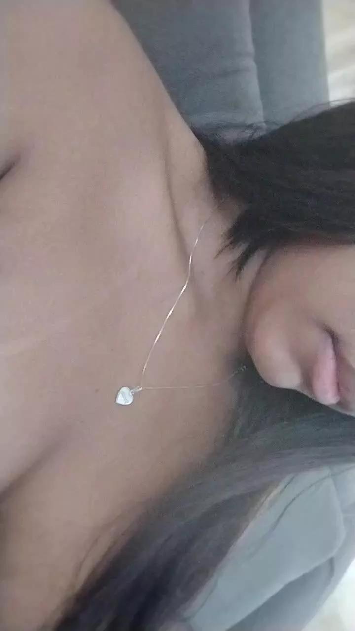 Yukkipop on Cam4 