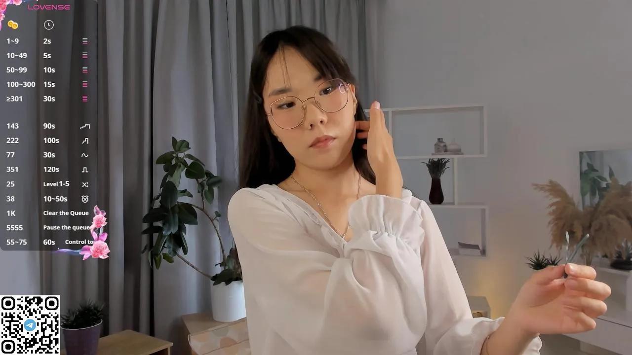 ZaraHascall on Cam4 