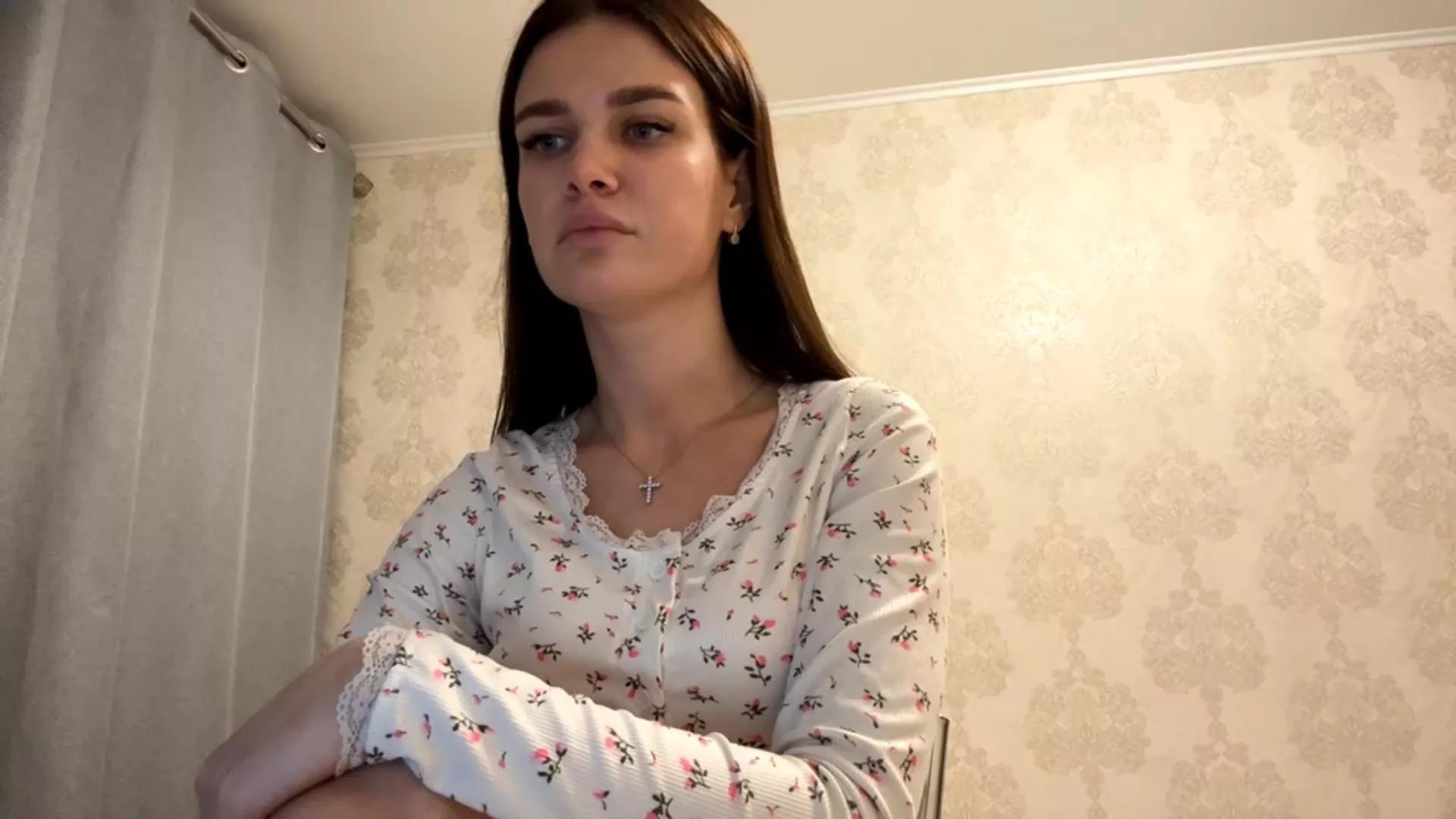 ZaraHiggason on Cam4 