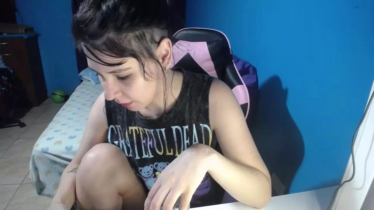 zzwei7 on Cam4 