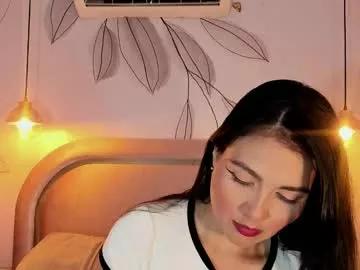 avawhiite on Chaturbate 