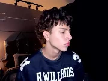 chrristopher77 on Chaturbate 