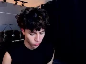 chrristopher77 on Chaturbate 