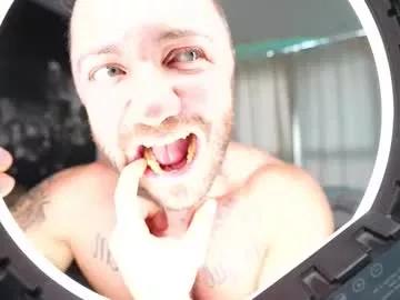 Freechat demianblake on Chaturbate