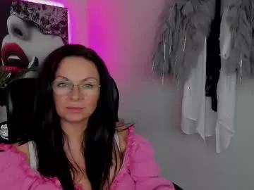 helen_79 on Chaturbate 