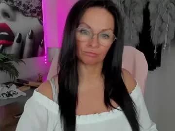 helen_79 on Chaturbate 