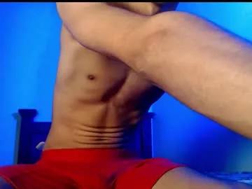 isaaclatino on Chaturbate 