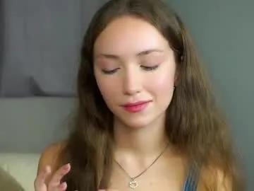 Freechat loriamarzinske on Chaturbate