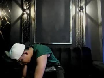 mr_maximo on Chaturbate 
