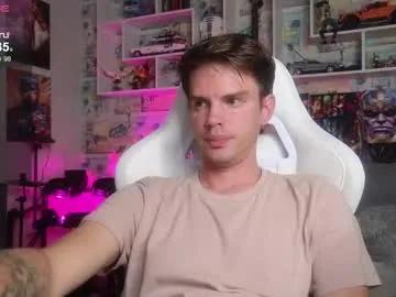 Freechat oxmikexo on Chaturbate