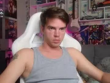 Freechat oxmikexo on Chaturbate