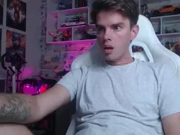 Freechat oxmikexo on Chaturbate