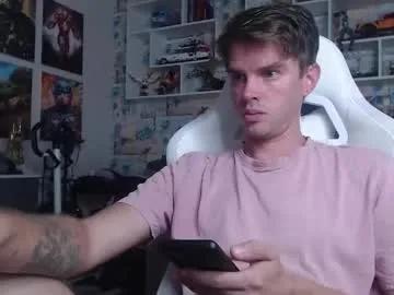 Freechat oxmikexo on Chaturbate