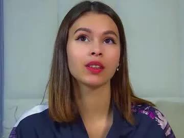 Freechat pollylanders on Chaturbate