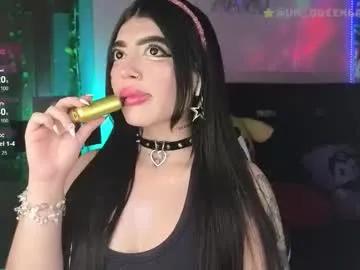 Freechat queenlamia on Chaturbate