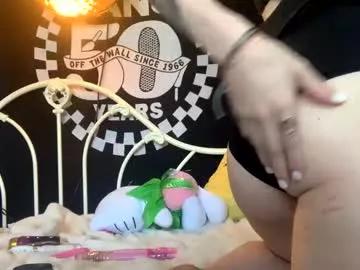 Private vivianowo on Chaturbate