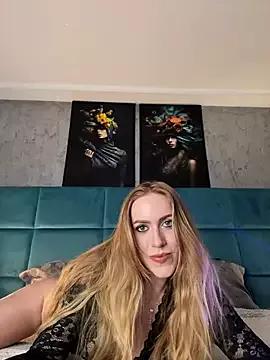 AlyaSeduce on StripChat 