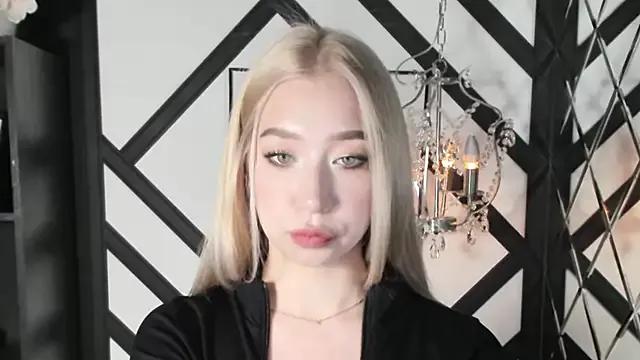 Annabelle_Art on StripChat 