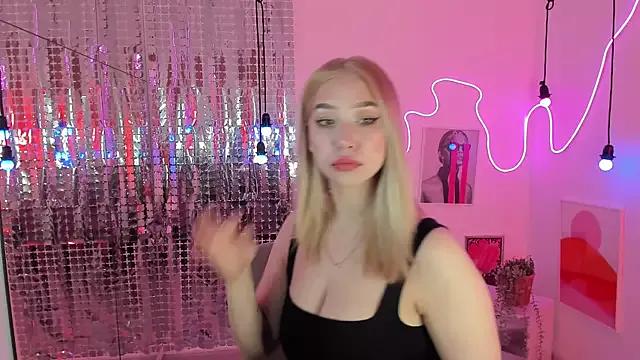 Annabelle_Art on StripChat 