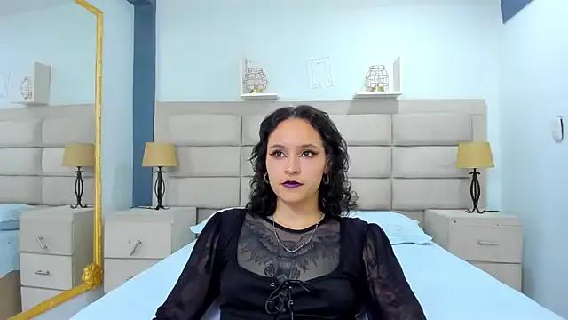 AnnyThompson_ on StripChat 