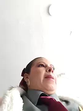 Ariana-07 on StripChat 