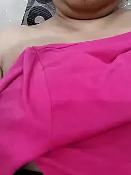 BigBustyRuhi on StripChat 