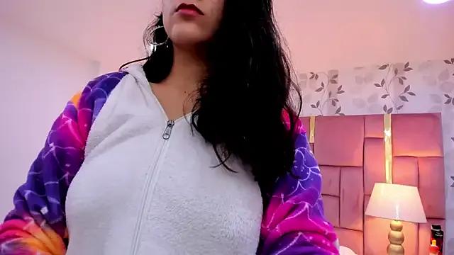 BonnyCutee on StripChat 