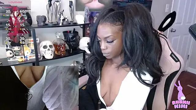 bunniikimi on StripChat