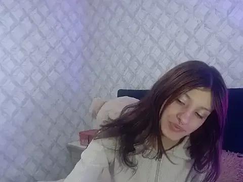 Freechat Emma-Wilson on StripChat