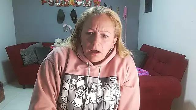 emperabigbootybigass on StripChat 