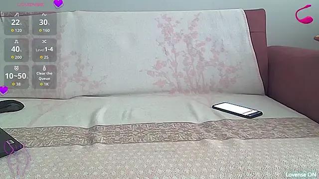 Ezgiierenns from StripChat