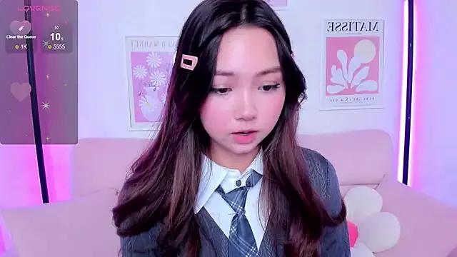 Fluffy_Rose on StripChat