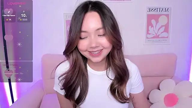 Fluffy_Rose on StripChat 