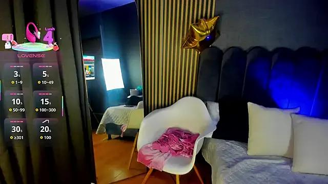 Freechat Gina_77 on StripChat