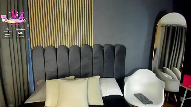 Freechat Gina_77 on StripChat