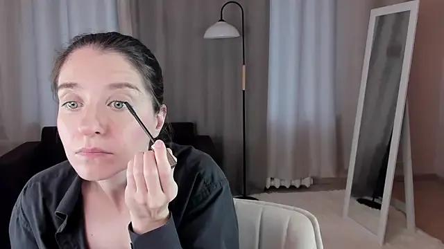 helentasty on StripChat 