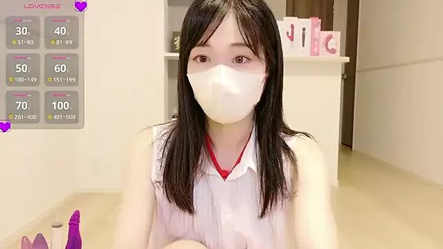 IORio2 on StripChat 