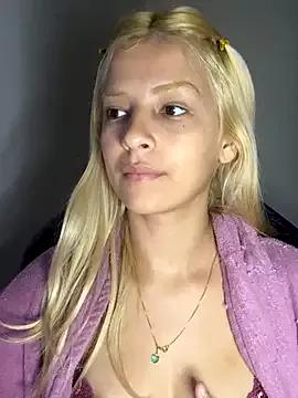 jujubinhahot on StripChat 