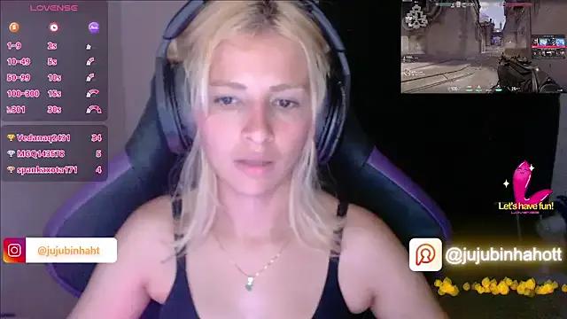 jujubinhahot on StripChat