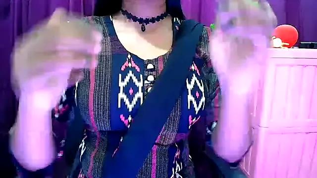 Freechat Kashish_11 on StripChat