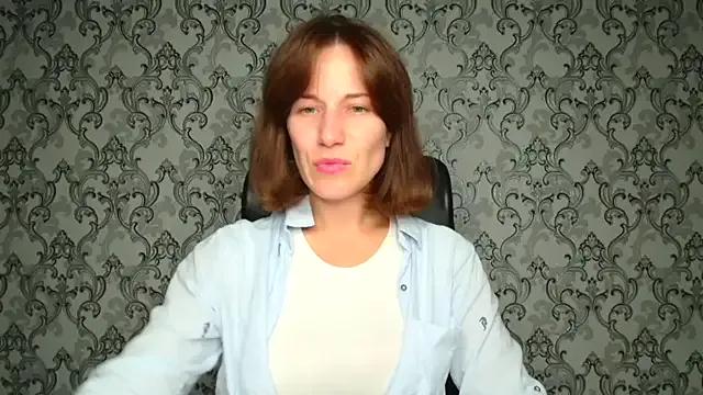 Kelly_Kisss from StripChat